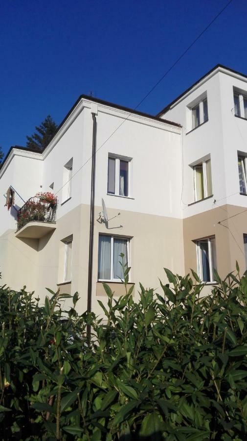 Apartament Blue Krosno Ngoại thất bức ảnh